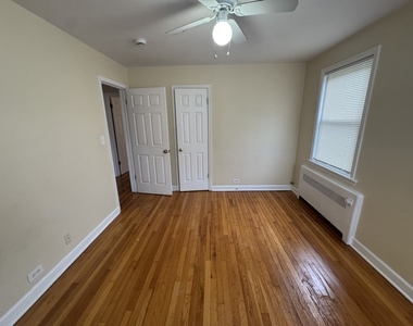 1528 N Harlem Avenue - Photo Thumbnail 10