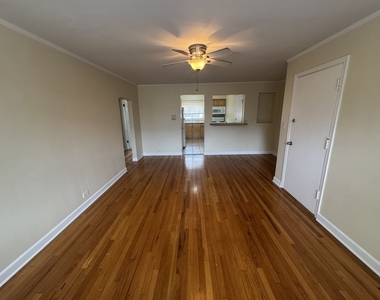 1528 N Harlem Avenue - Photo Thumbnail 1
