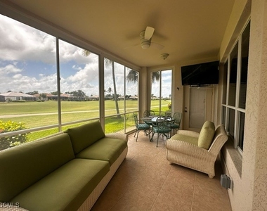 9240 Bayberry Bend - Photo Thumbnail 2