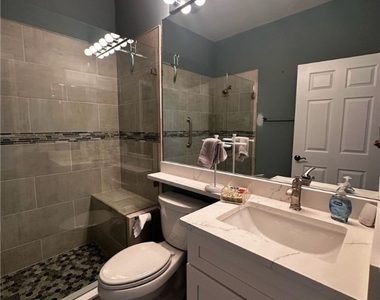 9240 Bayberry Bend - Photo Thumbnail 19