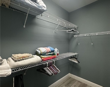 9240 Bayberry Bend - Photo Thumbnail 26