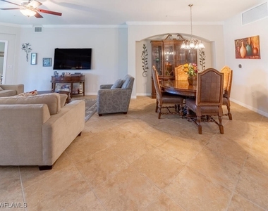 9115 Napoli Court - Photo Thumbnail 5