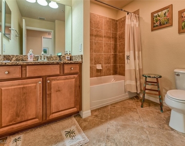9512 Napoli Lane - Photo Thumbnail 19