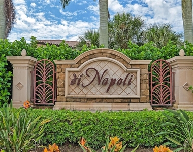 9512 Napoli Lane - Photo Thumbnail 1