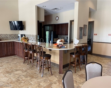 8328 Lucello Terrace N - Photo Thumbnail 16