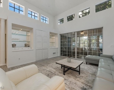 3722 Rachel Lane - Photo Thumbnail 4