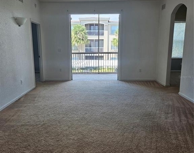 3001 Laurel Park Lane - Photo Thumbnail 3