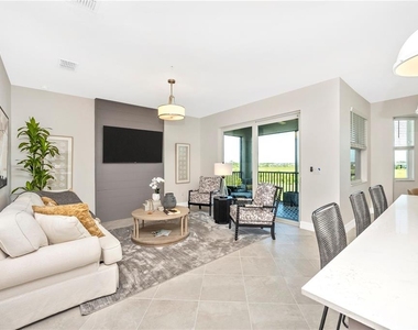 12140 Wellen Golf Street - Photo Thumbnail 12
