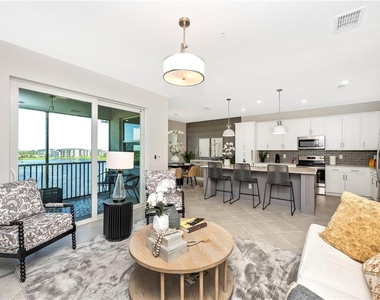 12140 Wellen Golf Street - Photo Thumbnail 15
