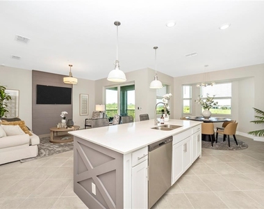 12140 Wellen Golf Street - Photo Thumbnail 8