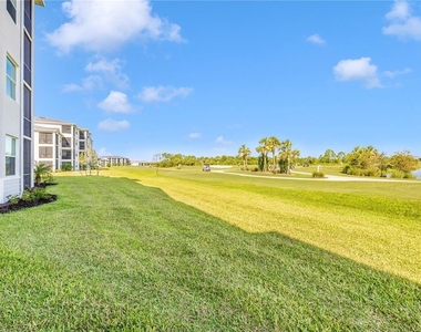 12140 Wellen Golf Street - Photo Thumbnail 39