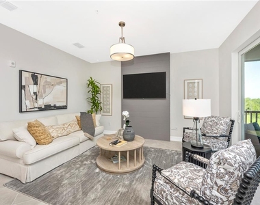 12140 Wellen Golf Street - Photo Thumbnail 14