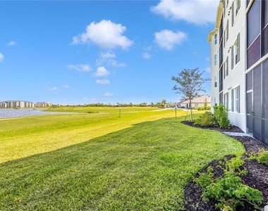 12140 Wellen Golf Street - Photo Thumbnail 38