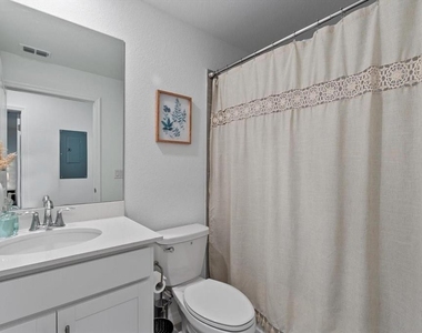 12440 Wellen Golf Street - Photo Thumbnail 35