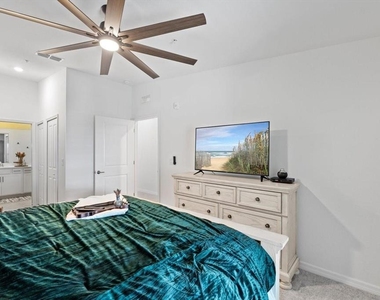12440 Wellen Golf Street - Photo Thumbnail 25