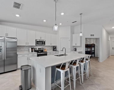 12440 Wellen Golf Street - Photo Thumbnail 14