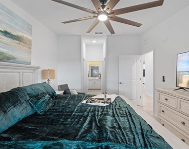 12440 Wellen Golf Street - Photo Thumbnail 26