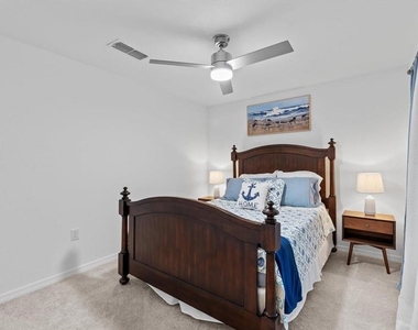12440 Wellen Golf Street - Photo Thumbnail 31