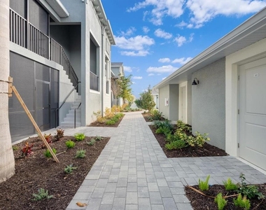12440 Wellen Golf Street - Photo Thumbnail 40