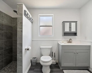 5332 Nutmeg Avenue - Photo Thumbnail 16
