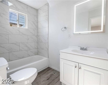 2201 Fairfield Avenue - Photo Thumbnail 2