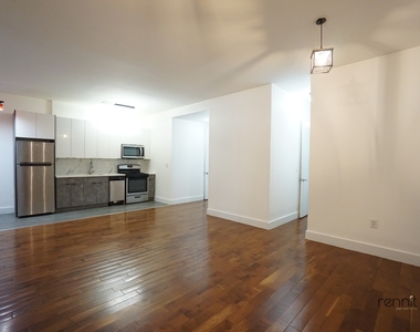 640 Kosciuszko Street - Photo Thumbnail 2