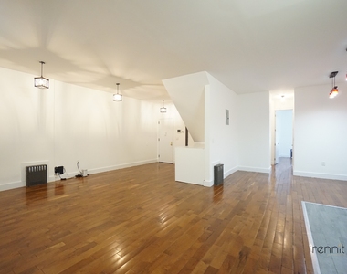 640 Kosciuszko Street - Photo Thumbnail 5