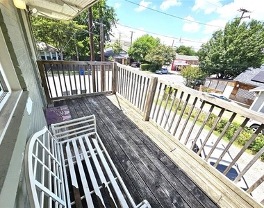 1927 W 10th Street - Photo Thumbnail 25