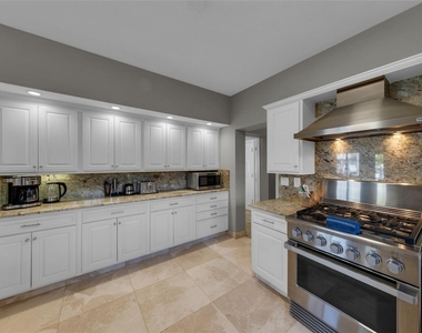 616 Riviera Isle Drive - Photo Thumbnail 53