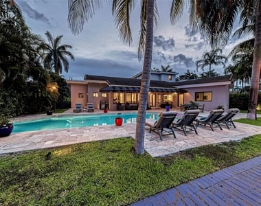 616 Riviera Isle Drive - Photo Thumbnail 27