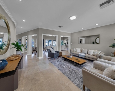 616 Riviera Isle Drive - Photo Thumbnail 32