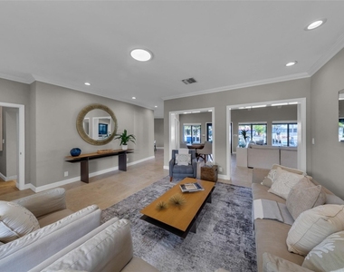 616 Riviera Isle Drive - Photo Thumbnail 33