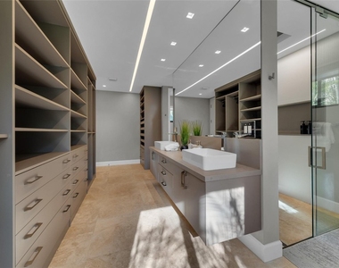616 Riviera Isle Drive - Photo Thumbnail 6