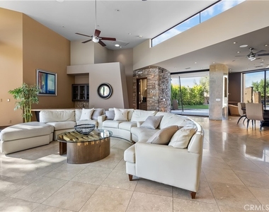 68 Royal Saint Georges Way - Photo Thumbnail 15