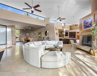 68 Royal Saint Georges Way - Photo Thumbnail 12