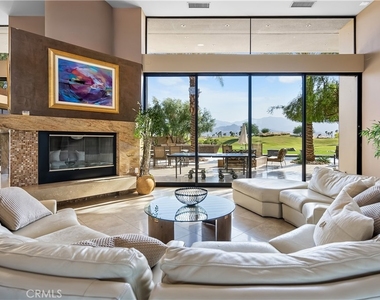 68 Royal Saint Georges Way - Photo Thumbnail 16