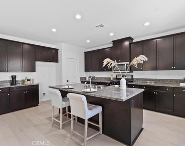 29305 Catalpa - Photo Thumbnail 8