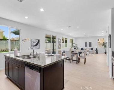 29305 Catalpa - Photo Thumbnail 11