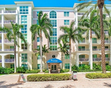 806 E Windward 301 Way - Photo Thumbnail 2