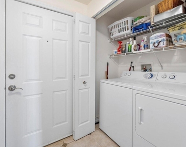 806 E Windward 301 Way - Photo Thumbnail 27