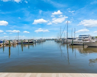 806 E Windward 301 Way - Photo Thumbnail 38
