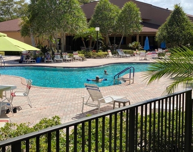 600 Egret Circle - Photo Thumbnail 29