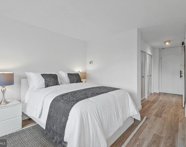 2201 L Street Nw - Photo Thumbnail 17
