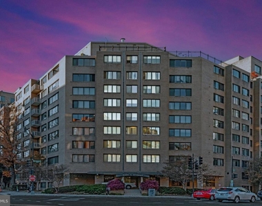 2201 L Street Nw - Photo Thumbnail 12