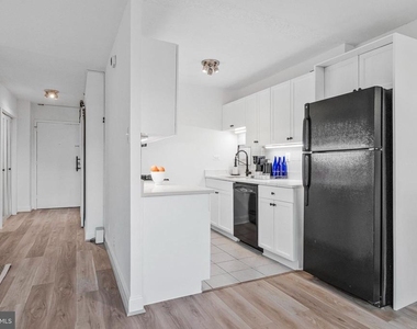 2201 L Street Nw - Photo Thumbnail 22