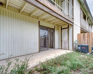 4307 S 1st St - Photo Thumbnail 26