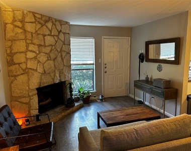 4307 S 1st St - Photo Thumbnail 35