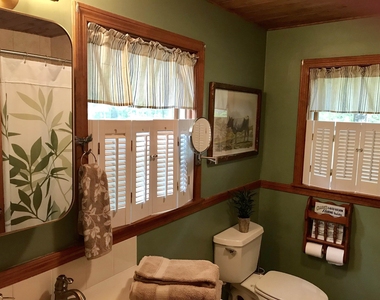 217 Bailey - Photo Thumbnail 8