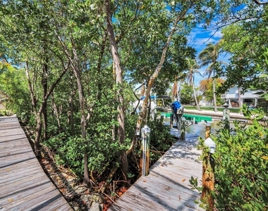 21580 Indian Bayou Drive - Photo Thumbnail 29