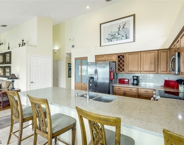 21580 Indian Bayou Drive - Photo Thumbnail 11